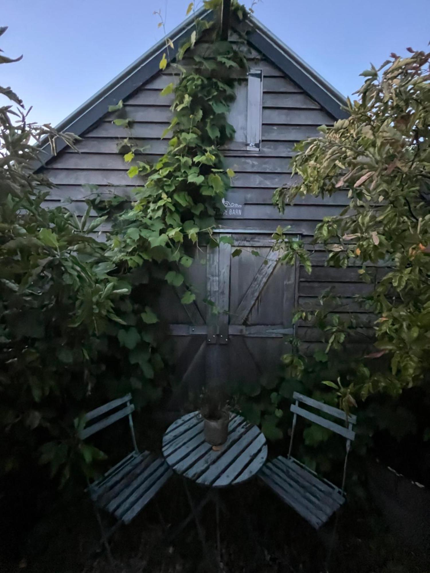 Bed & Breakfast Elm Barn 3*